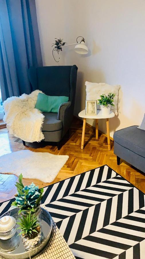 ألبا يوليا Caroline Residence المظهر الخارجي الصورة