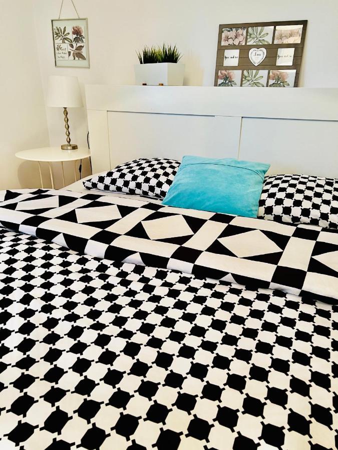 ألبا يوليا Caroline Residence المظهر الخارجي الصورة